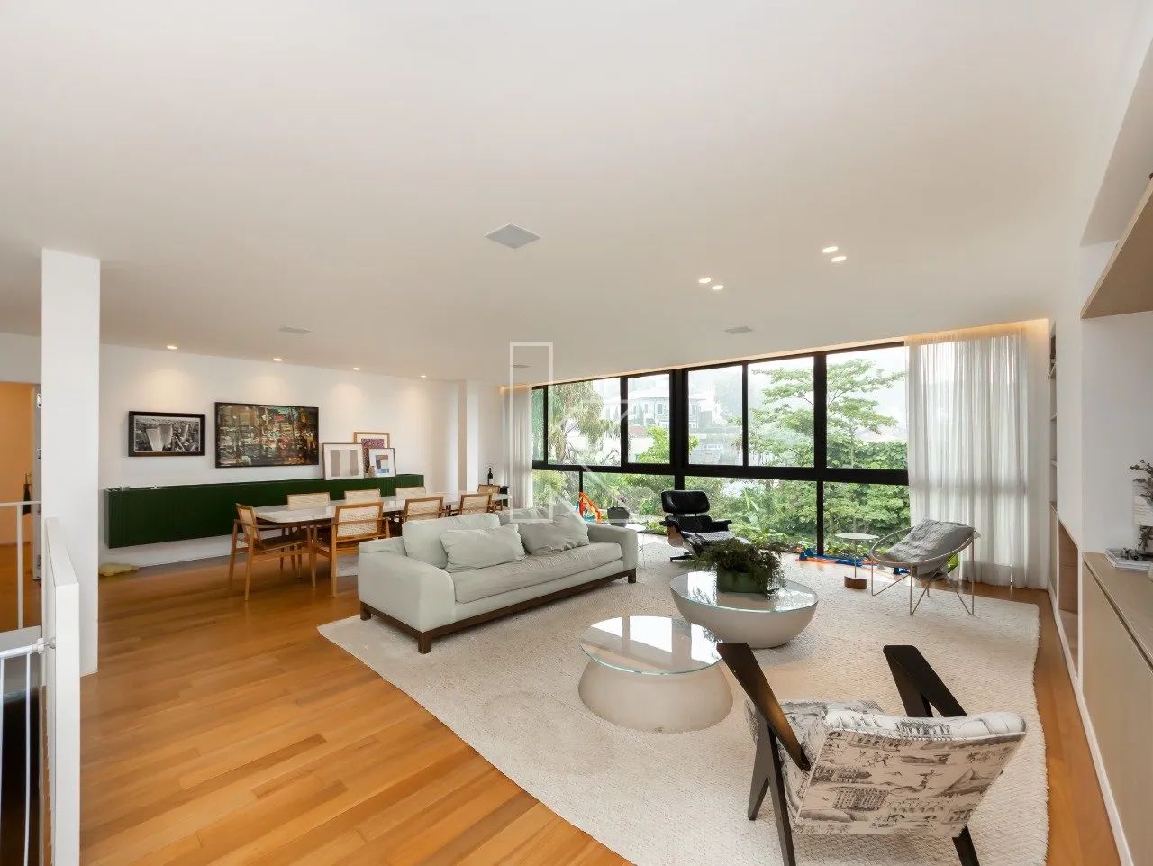 Casa reformada com design moderno no Jardim Guedala - Foto 3