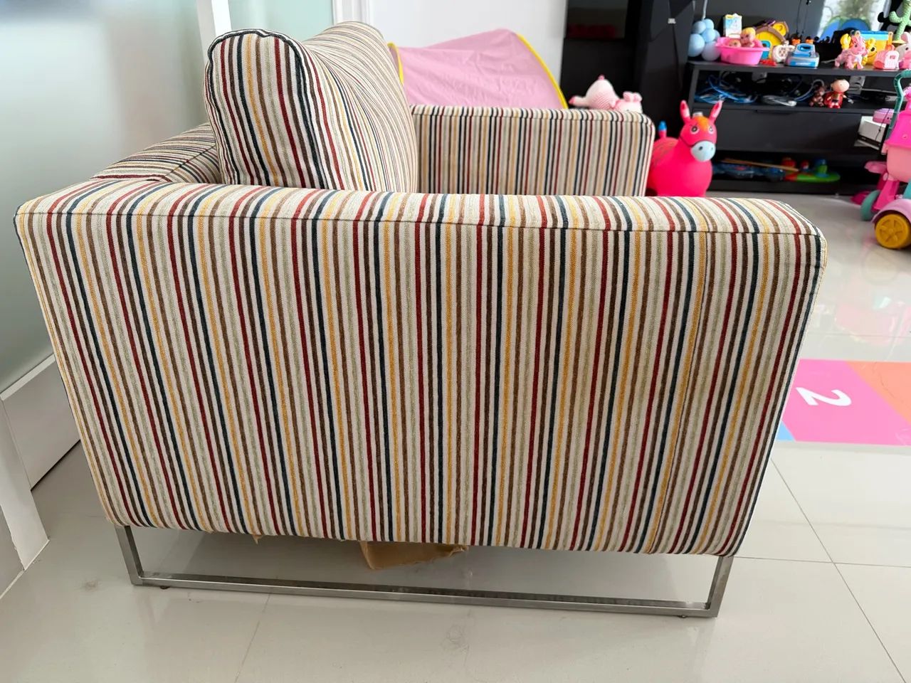 Poltrona para sala - Foto 3