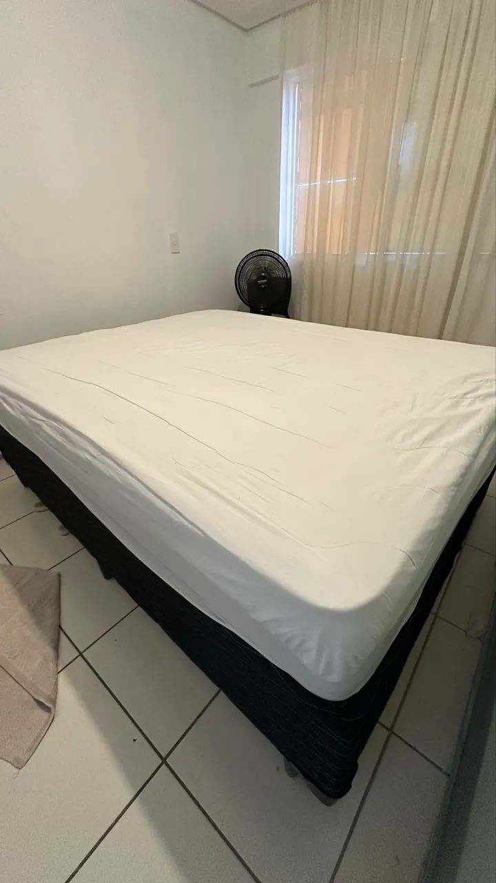 Vendo cama casal QUEEN