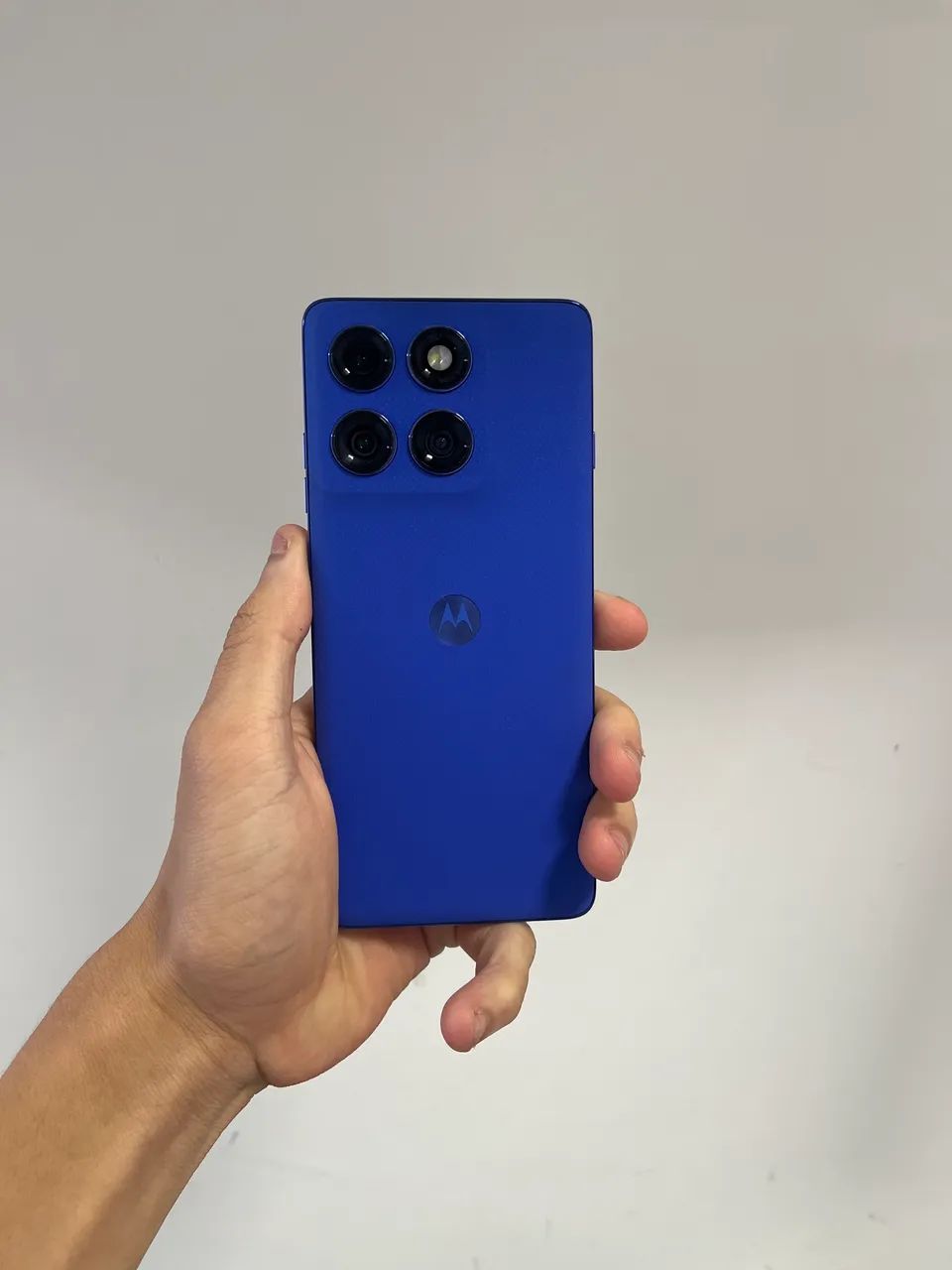 Motorola Edge 60 pro  - Foto 2