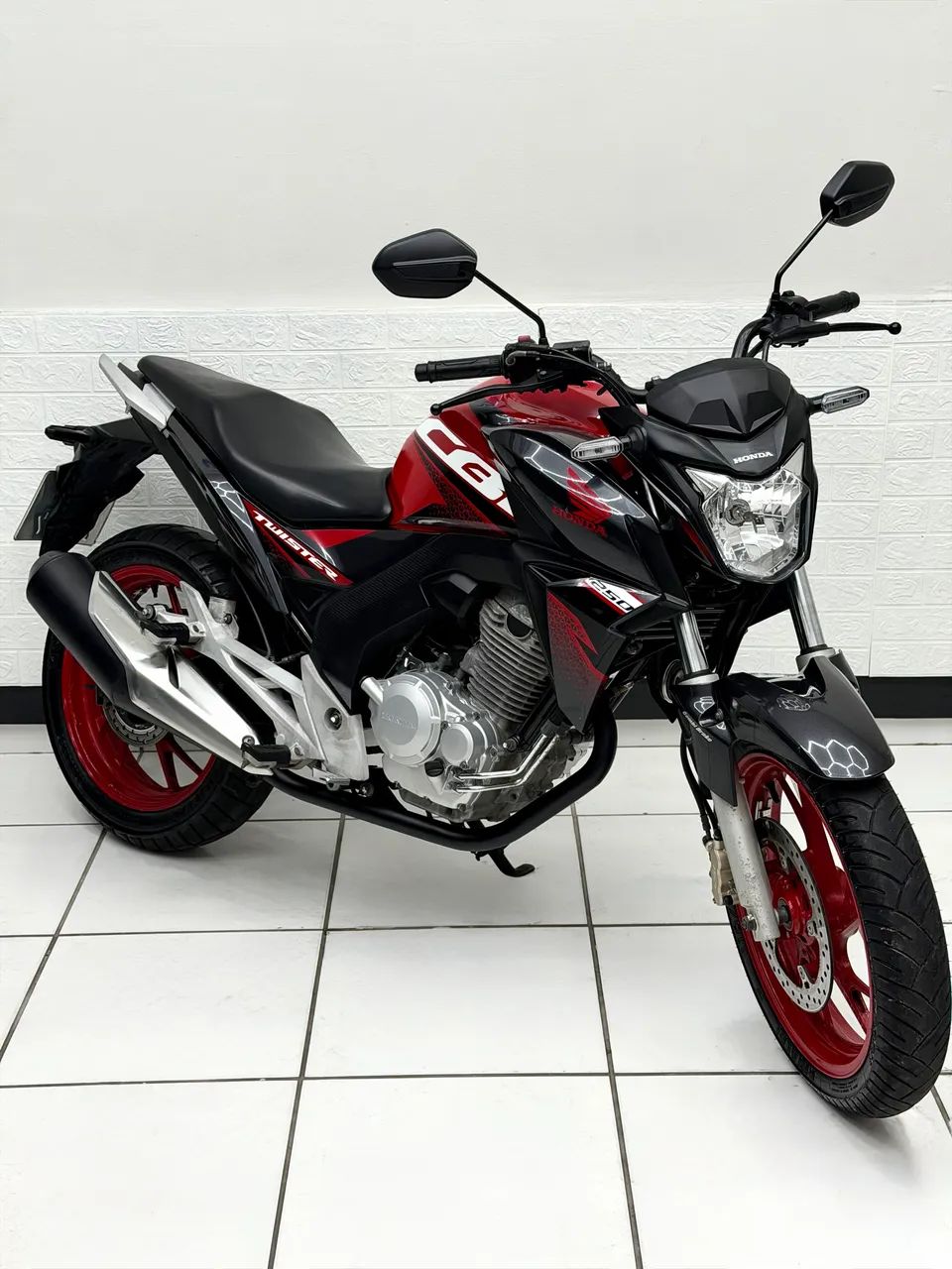 Cb 250 2020 - Foto 4