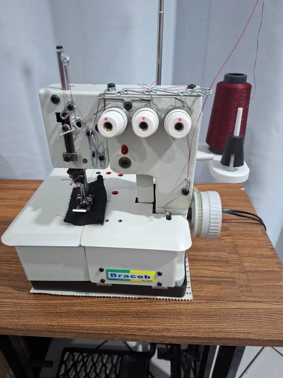 Máquina de costura Galoneira 3 agulhas Bracob. - Foto 2