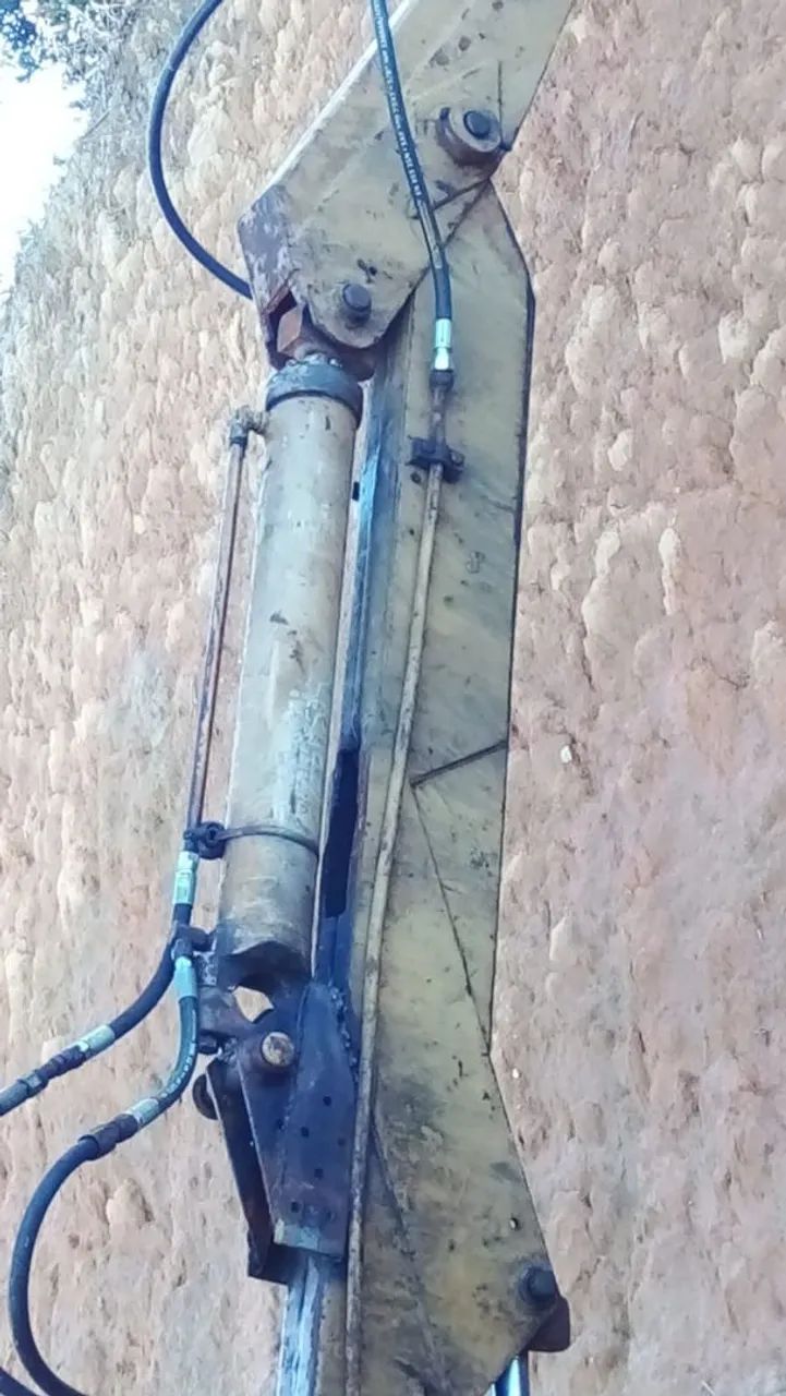 Escavadeira  - Foto 4
