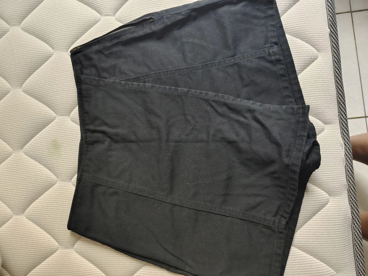 Short saia C&A
