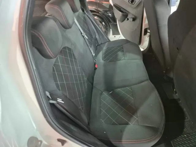 Renault Kwid Zen 1.0 Flex 12V 5p Mec., foto 4 de 17