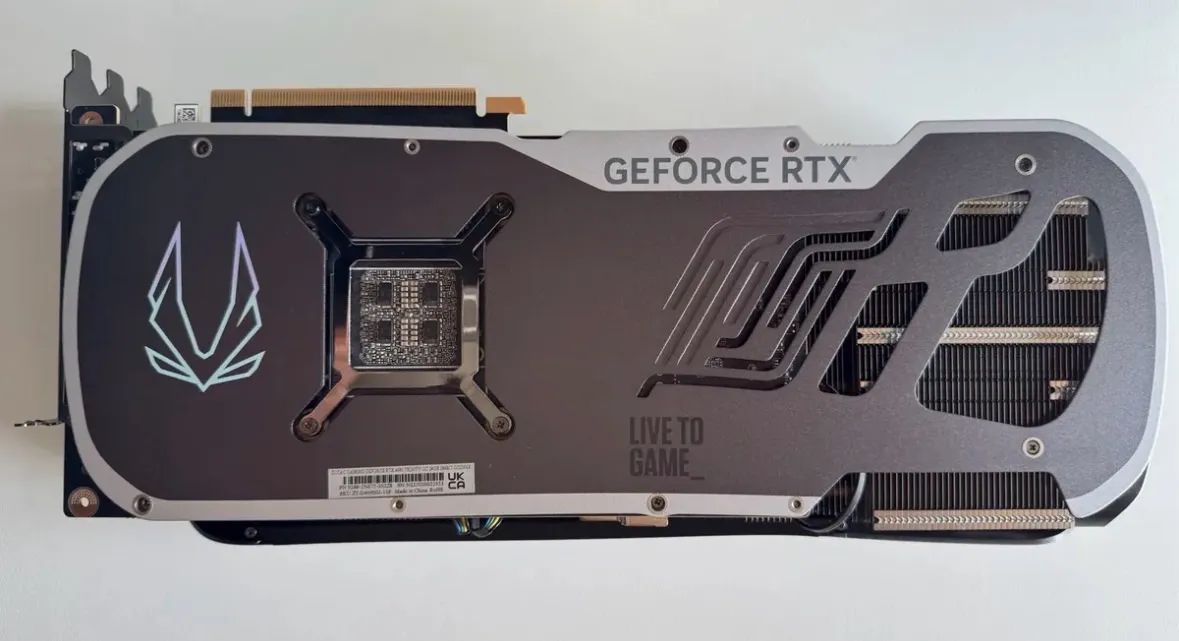 GeForce Rtx 4090 Zotac Oc Trinity - Foto 2