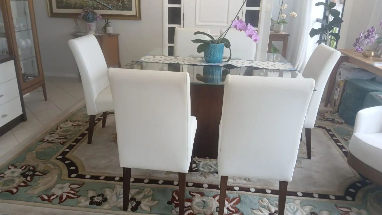 Mesa de jantar e 6 cadeiras  - Foto 3