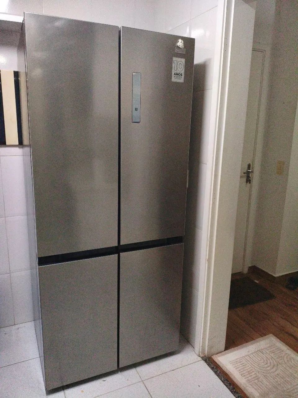 Geladeira com defeito 