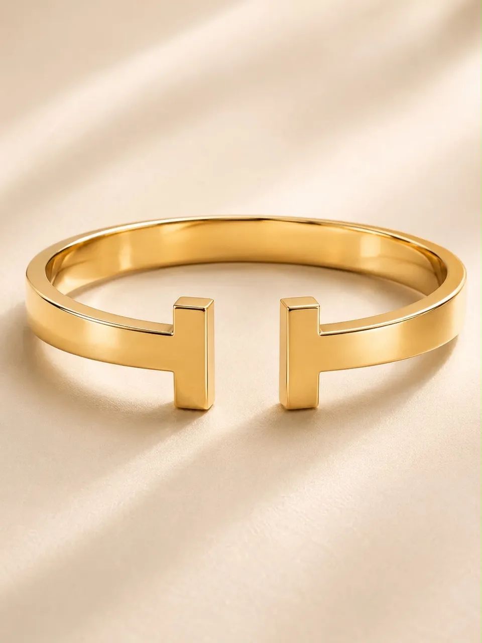 Bracelete T Model em Ouro 18k 750