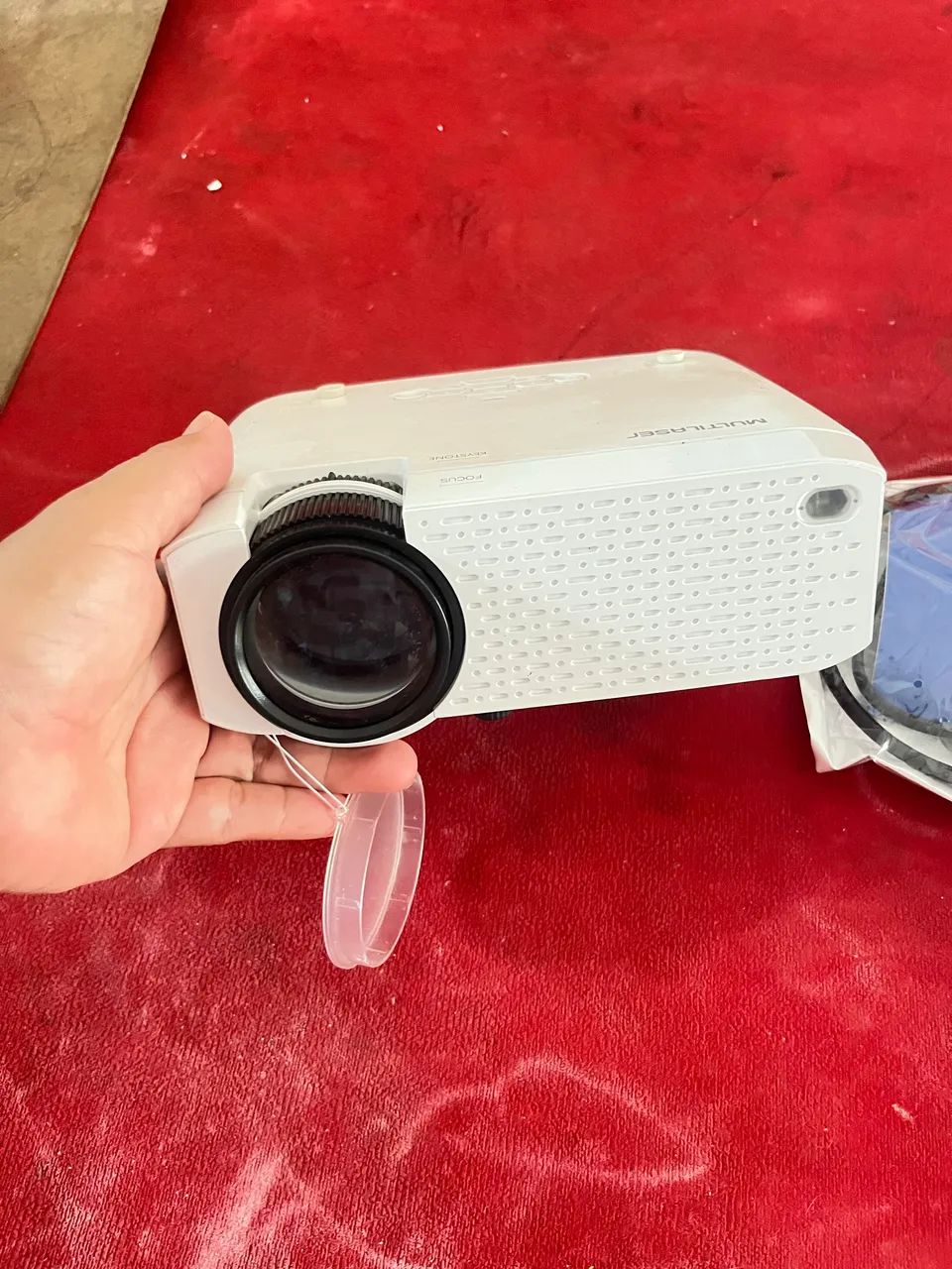 Projetor estado de novo usado apenas 3 vezes - Foto 2
