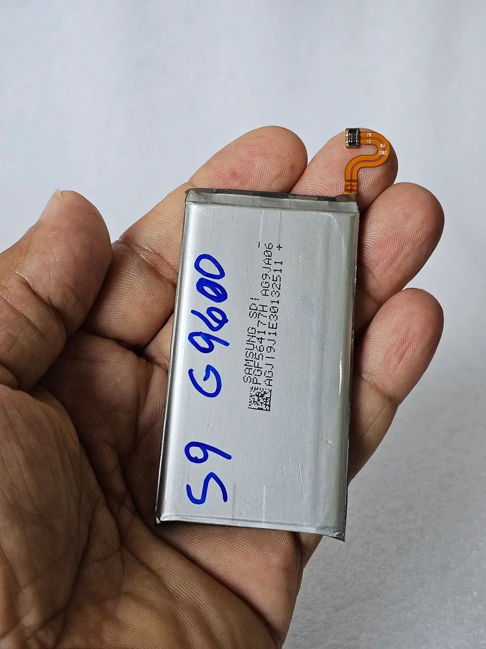 Bateria Original Samsung galaxy S9 normal SM-G9600 Nacional Semi Nova fotos reais 0069 - Foto 3