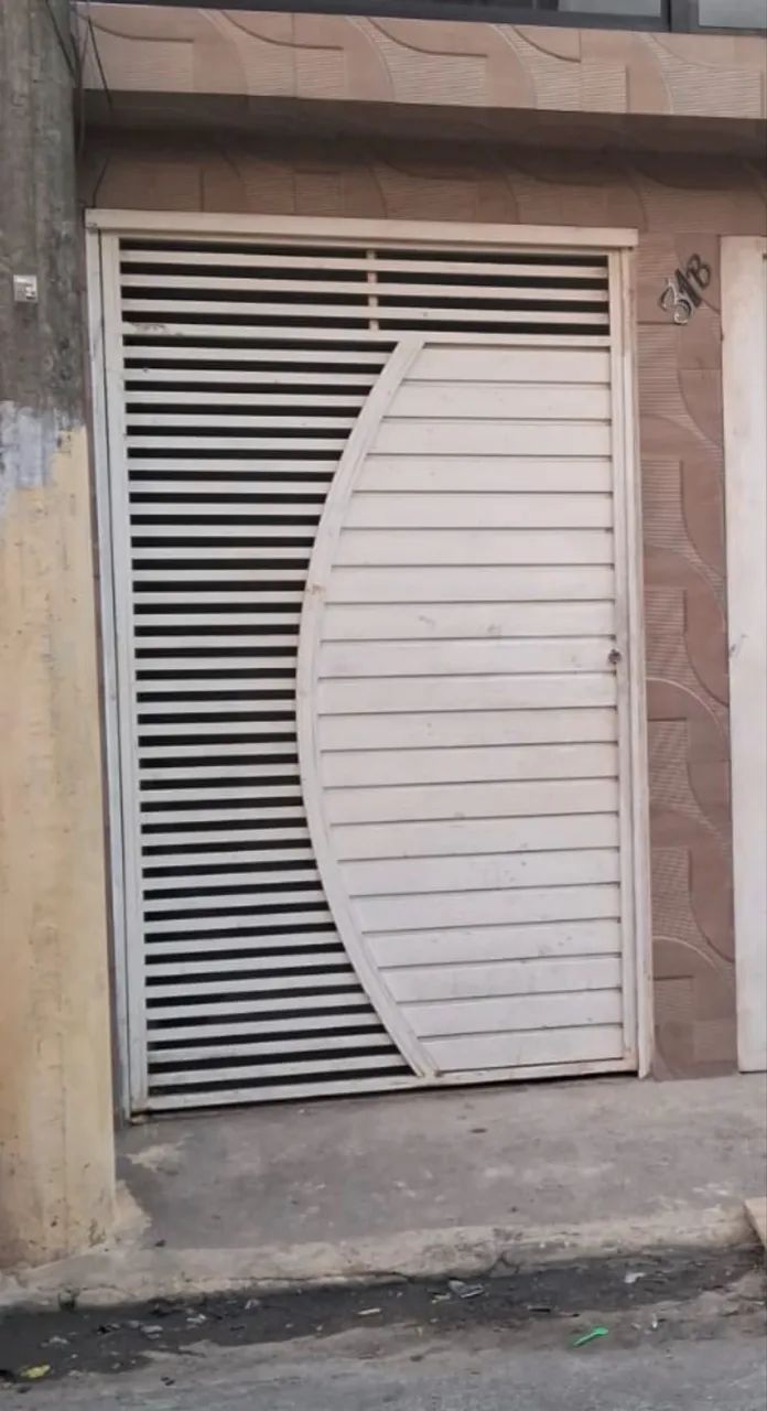Alugo 2 cômodos grandes em Guaianases lajeado 