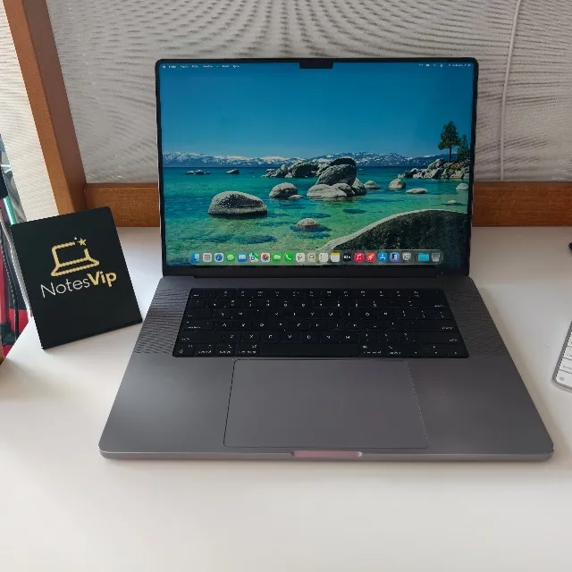 MACBOOK PRO 16 TOUCHBAR 2019 - I9, 32GB - 215 CICLOS - RADEON PRO