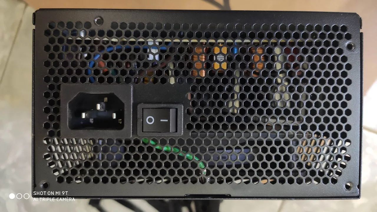 Fonte gamer 550w real 80plus bronze - Foto 3