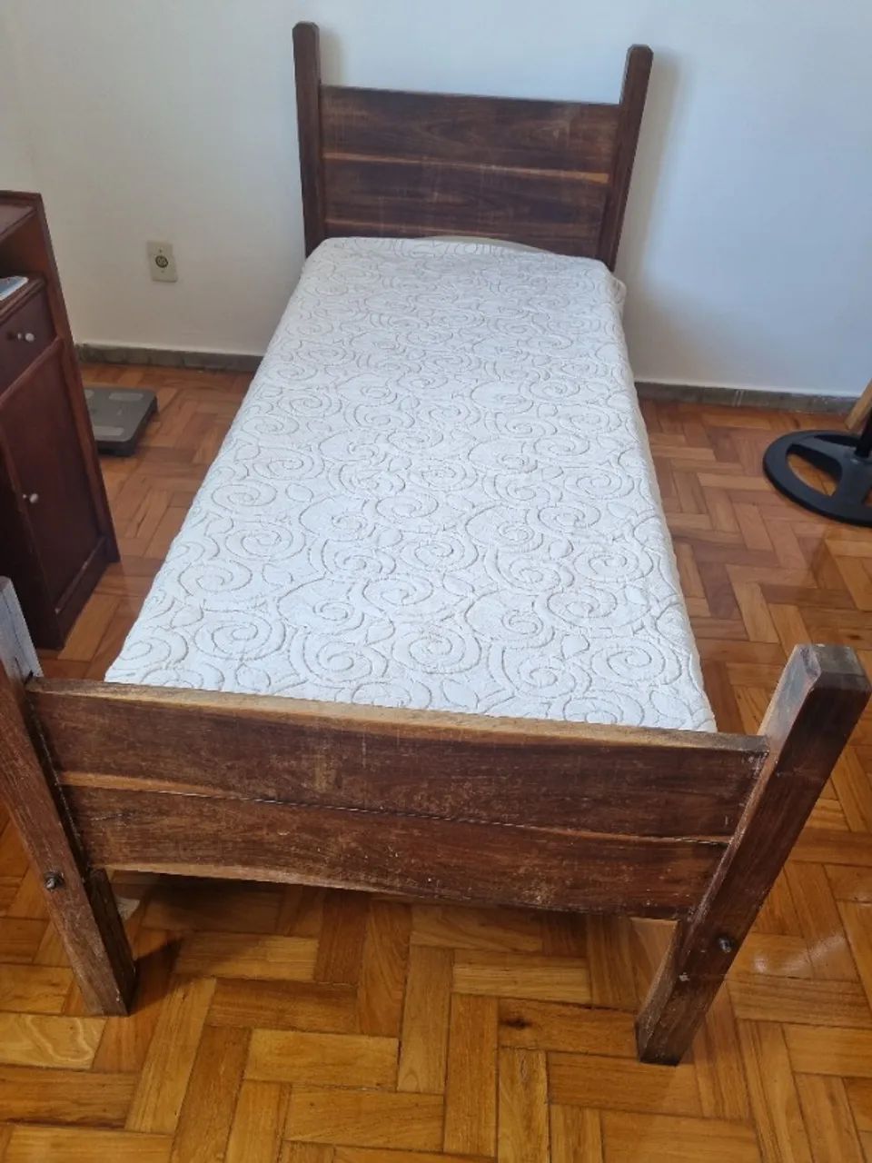 Cama de solteiro madeira maciça  - Foto 2