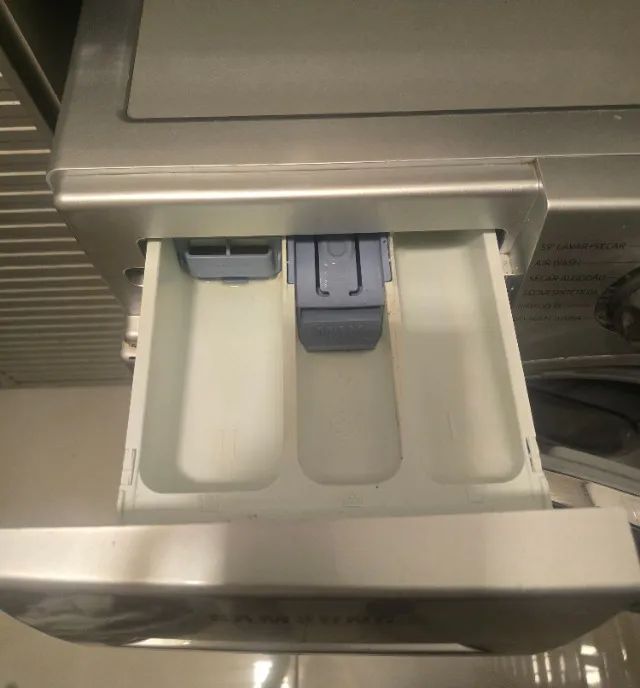 Maquina Lava e Seca Samsung 11 kilos - Foto 4