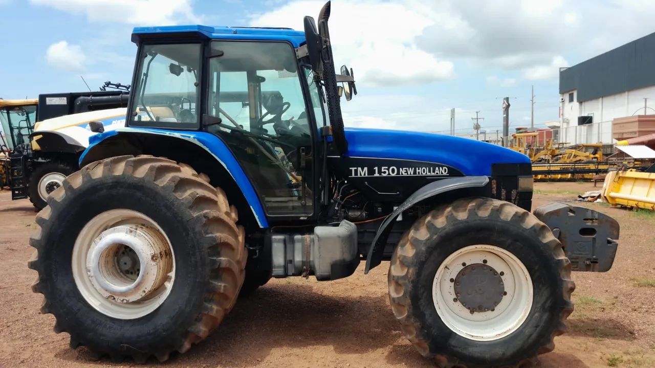 Trator New Holland TM 150 - Foto 2