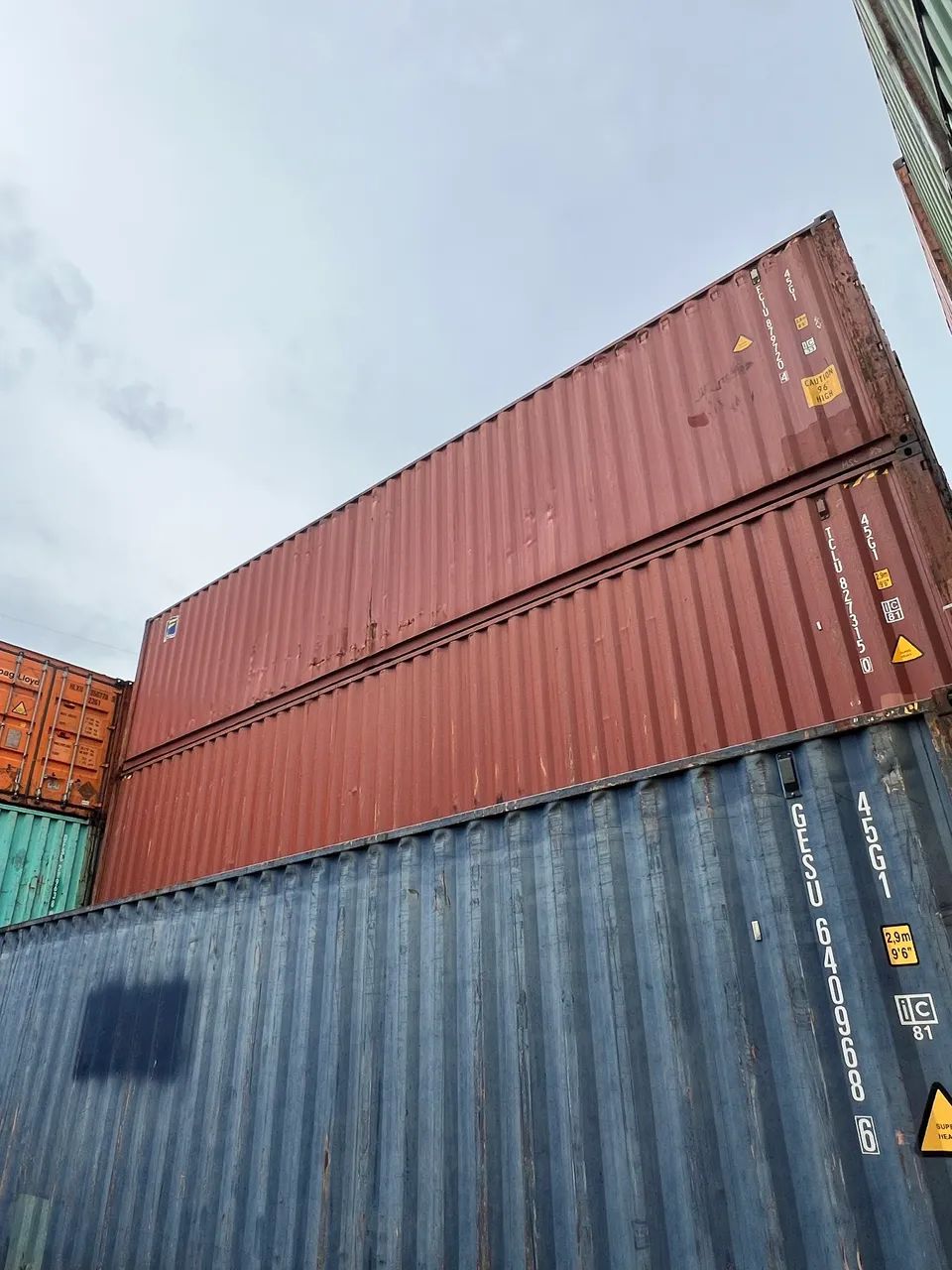 Container vistoriado bom 