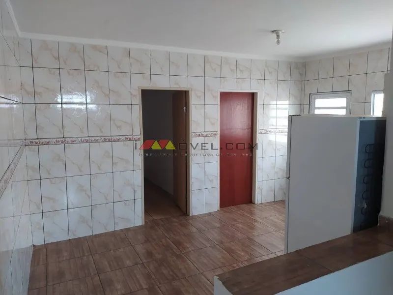 Venda de Casas / Padrão na cidade de Rio Claro - Foto 2