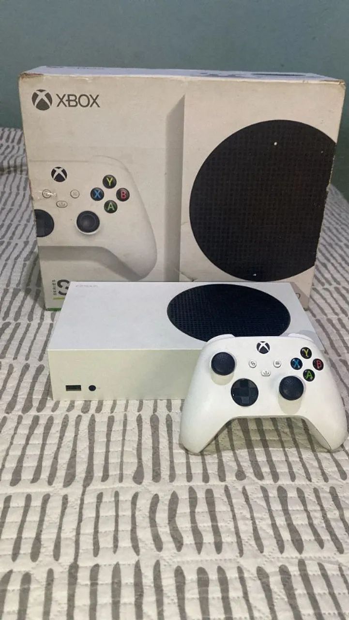 Xbox Séries S (pego ps4 pro outro slim c/volta)