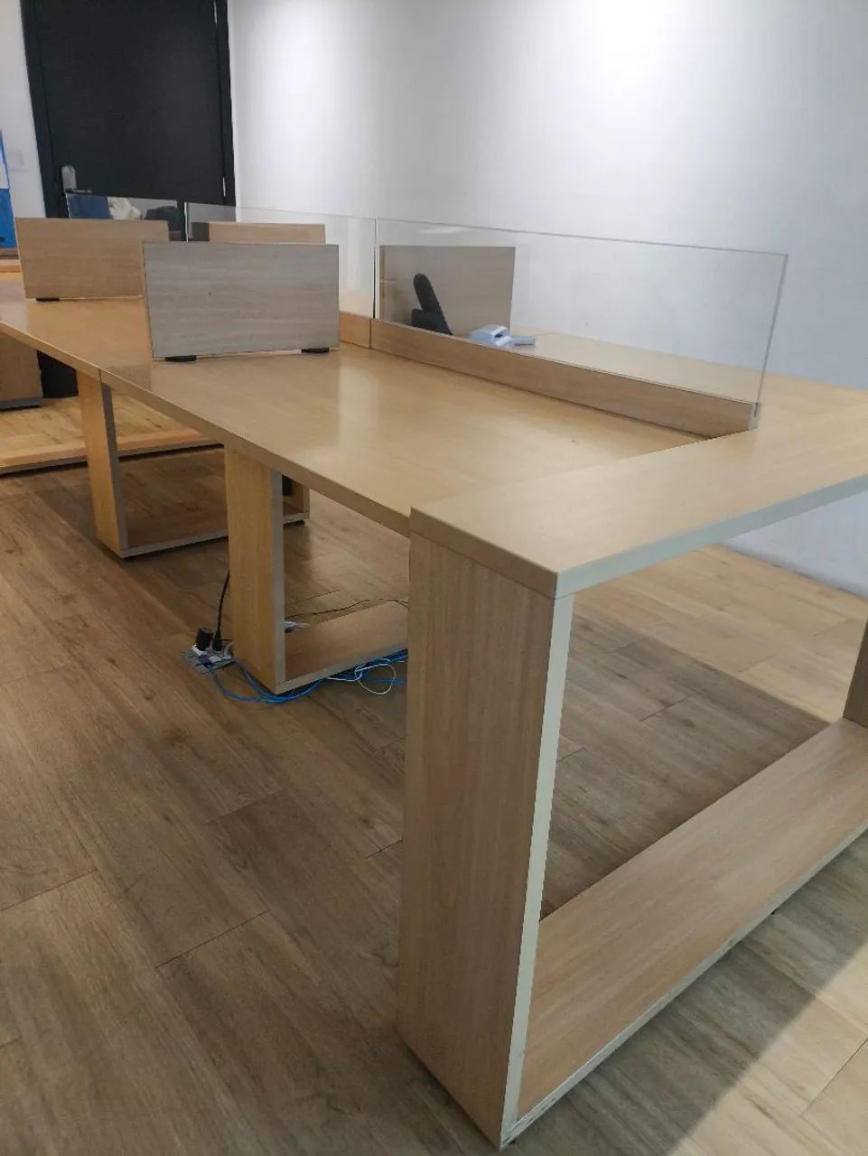 Mesa de Escritório Belíssima - Foto 5