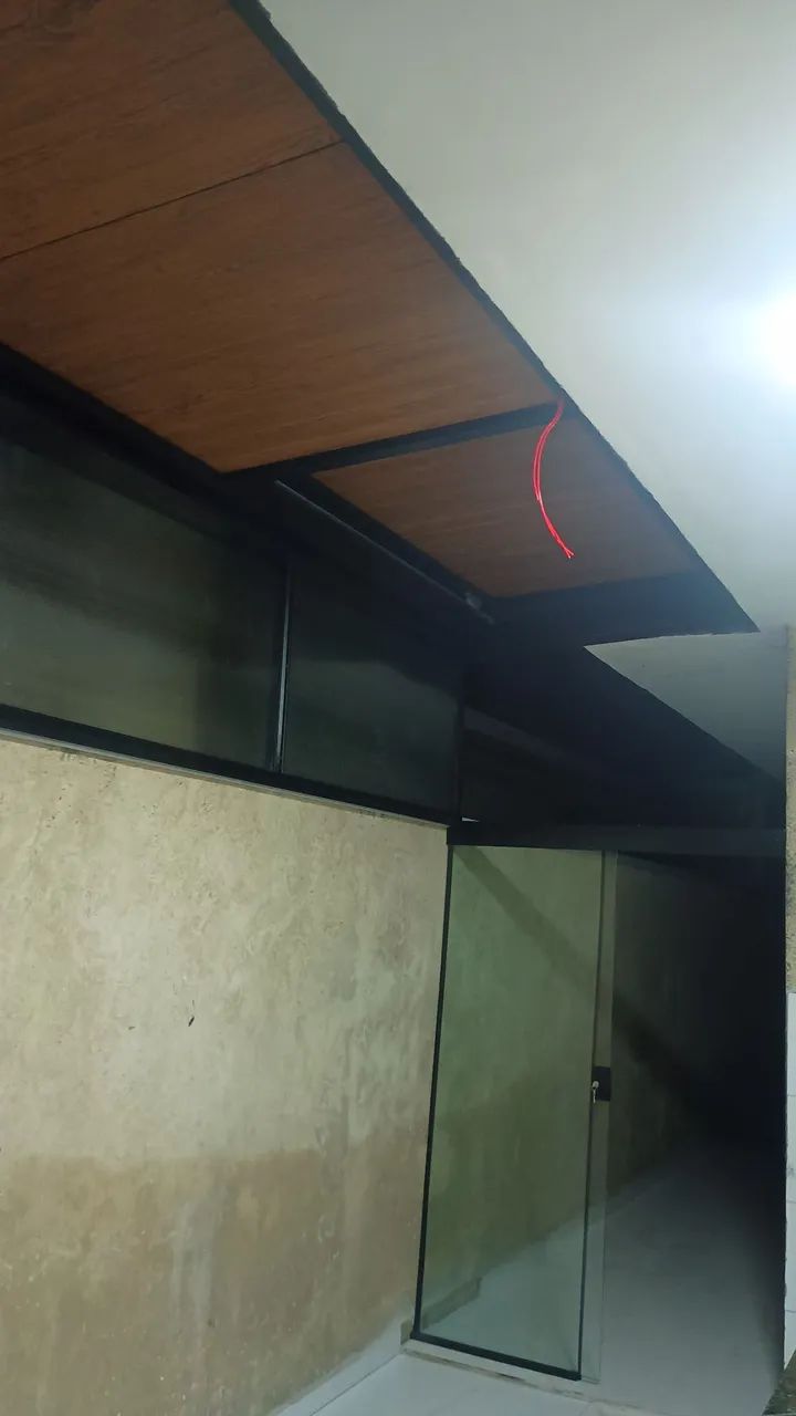 Cobertura de telhas termacústicas 