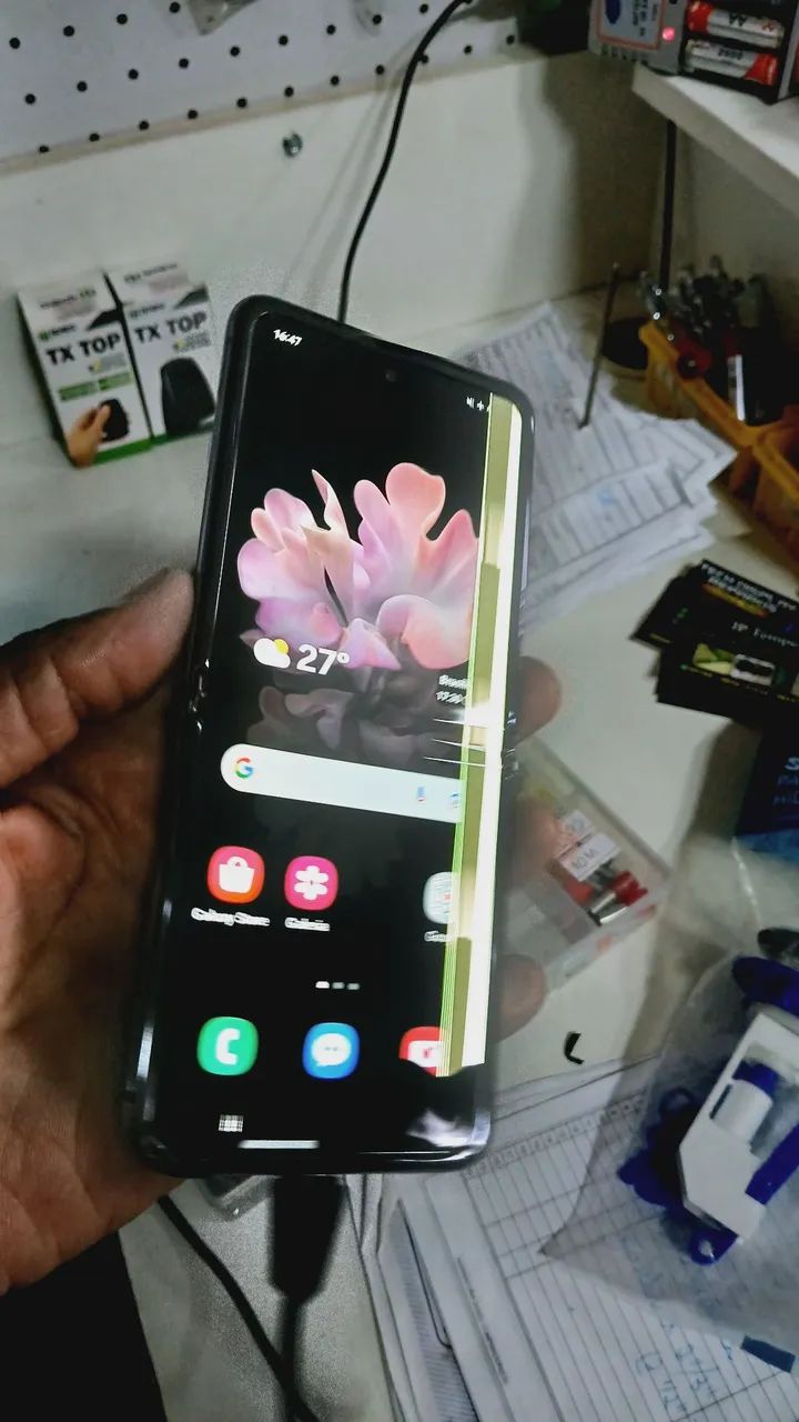 Celular Sansung Z Flip - Foto 4