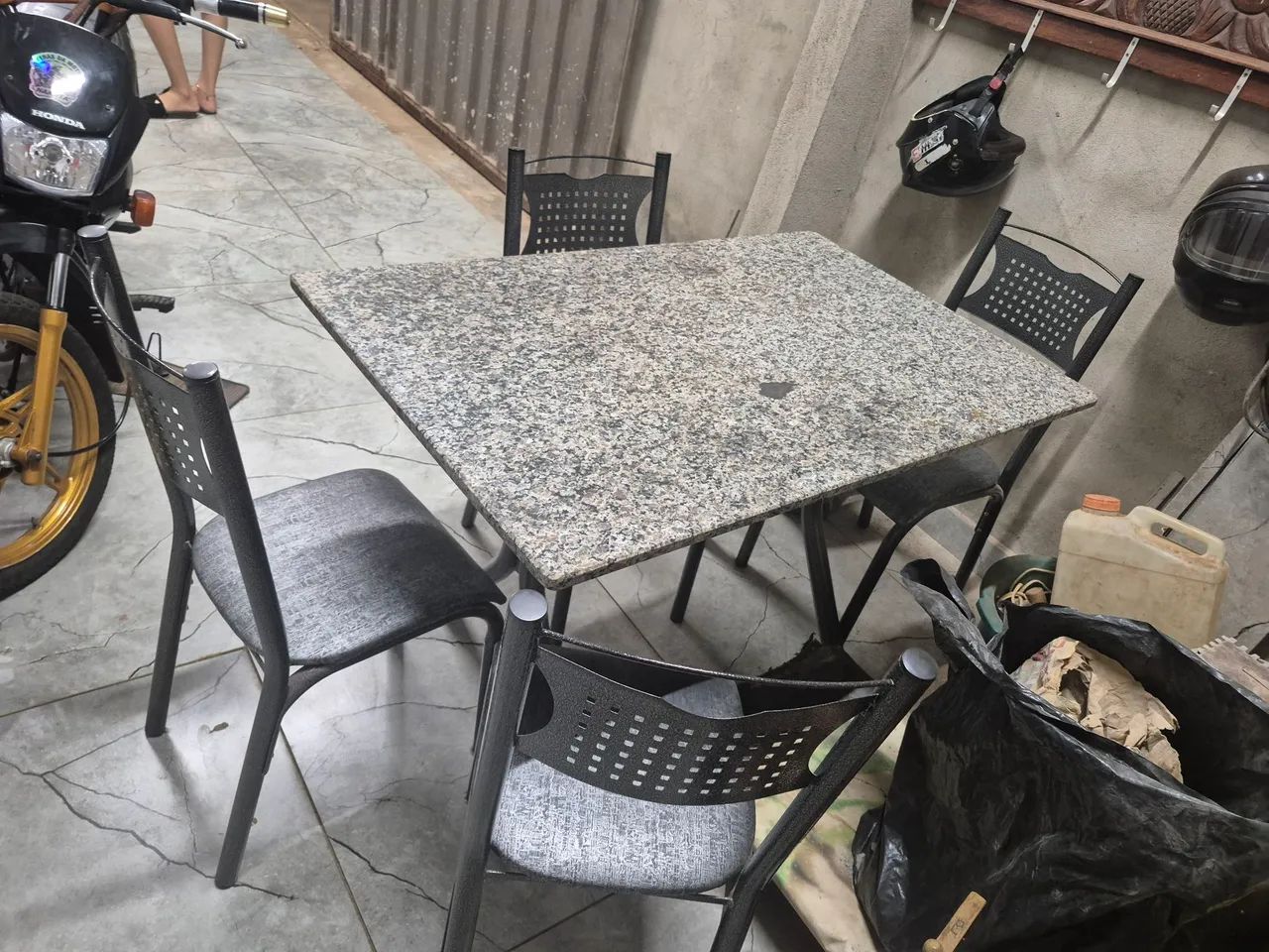 Mesa de pedra 