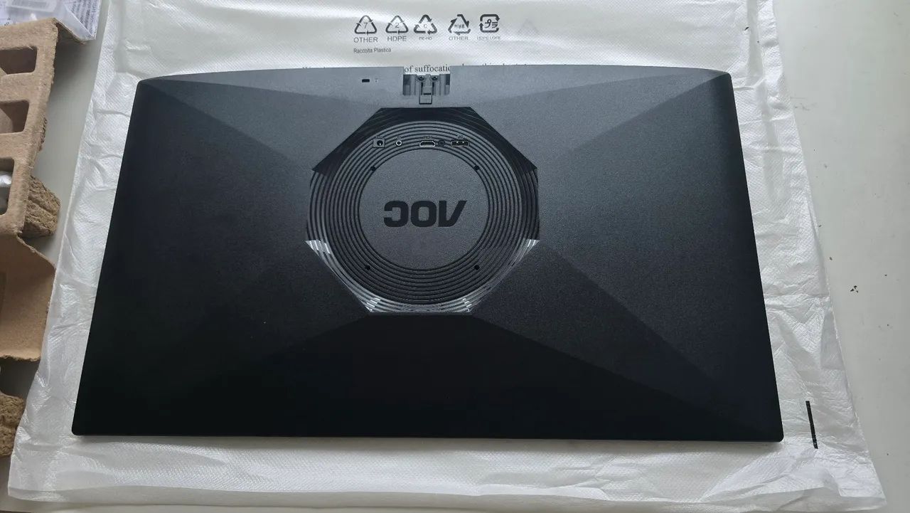 Monitor AGON BY AOC, 27G50F - Foto 3