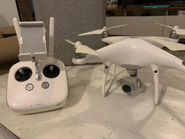 Drone DJI Phantom 4 PRO (KIT completo) - Foto 4