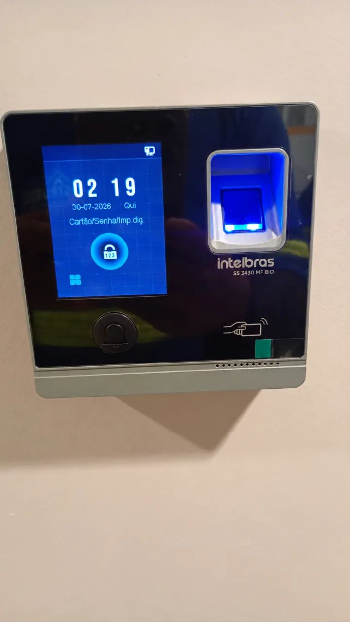 Controladora de acesso Intelbras SS 3430 MF BIO