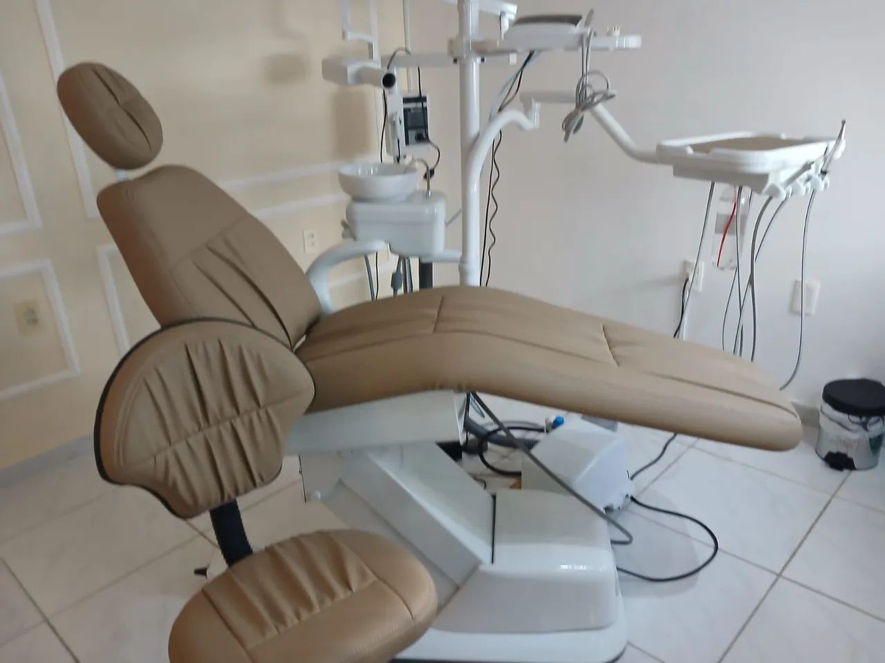 Cadeira odontológica completa