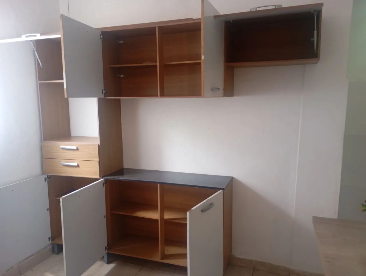 Armário de Cozinha  - Foto 2