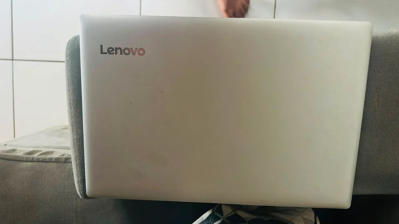 Pra vender logo Notebook Lenovo Ideapad 330 R$ 800
