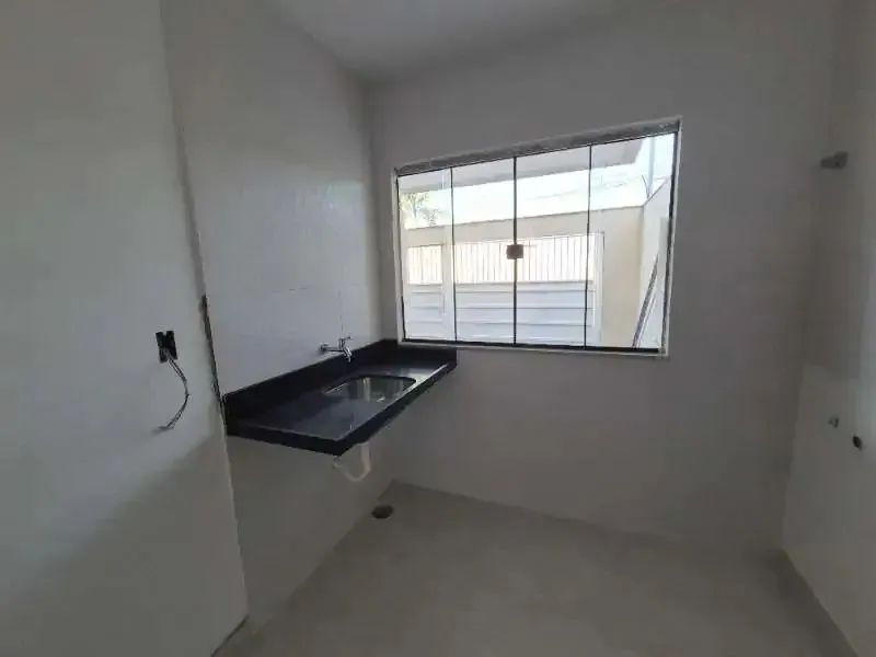 VENDE-SE CASA EM RIO MARINHO VILA VELHA 