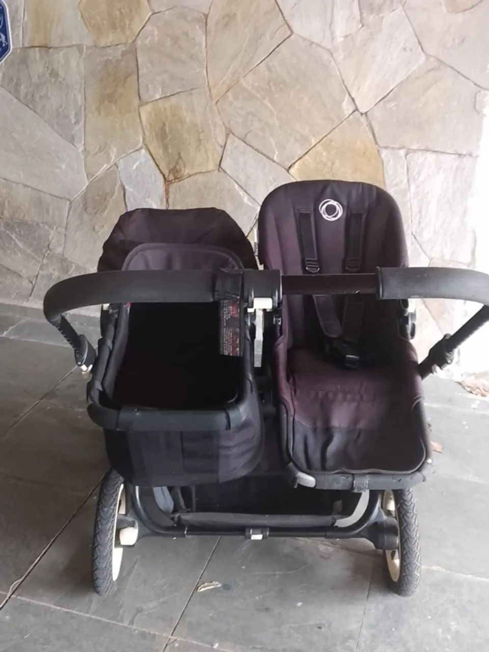 Carrinho de bebê duplo - para gêmeos  - Foto 5
