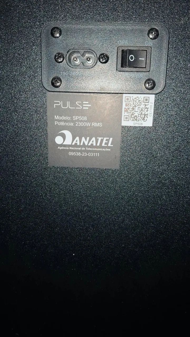 Vendo caixa de som semi nova pouco tempo de uso bem conservada  - Foto 3