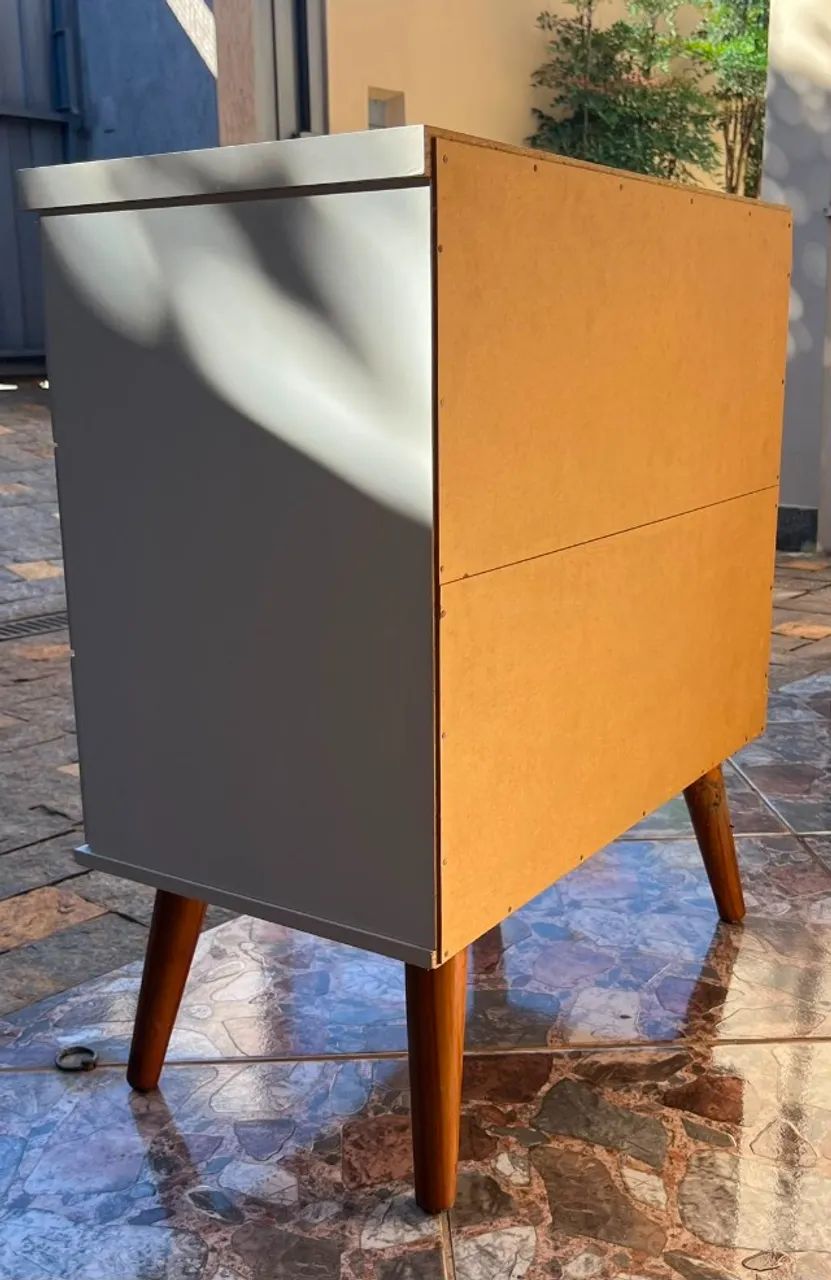 Mesa De Cabeceira 03 Gavetas Status Branco - Foto 3