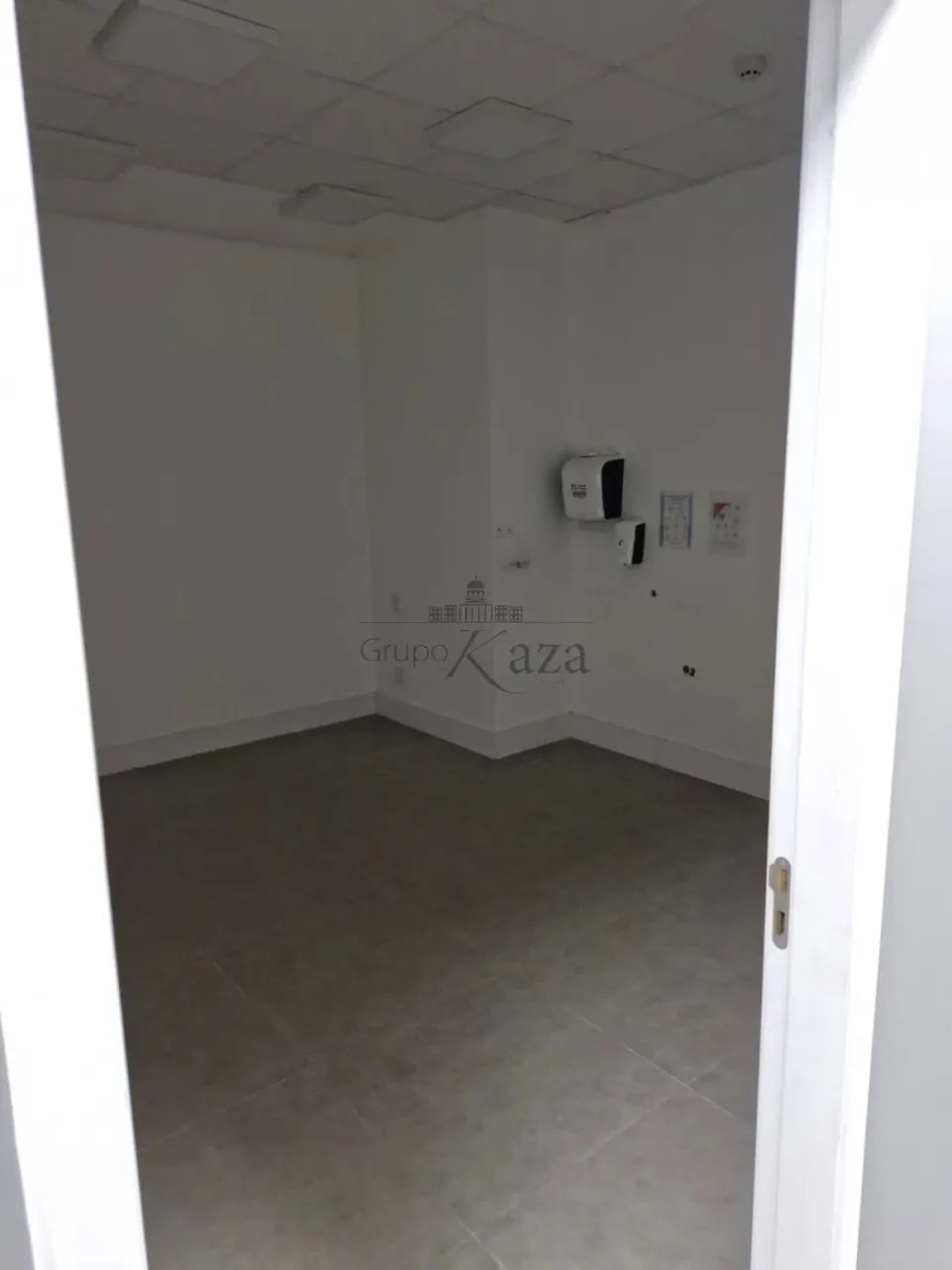 Sala Comercial - Edifício Comercial Portal Nove - Jardim Apolo I - 50,40m². - Foto 5