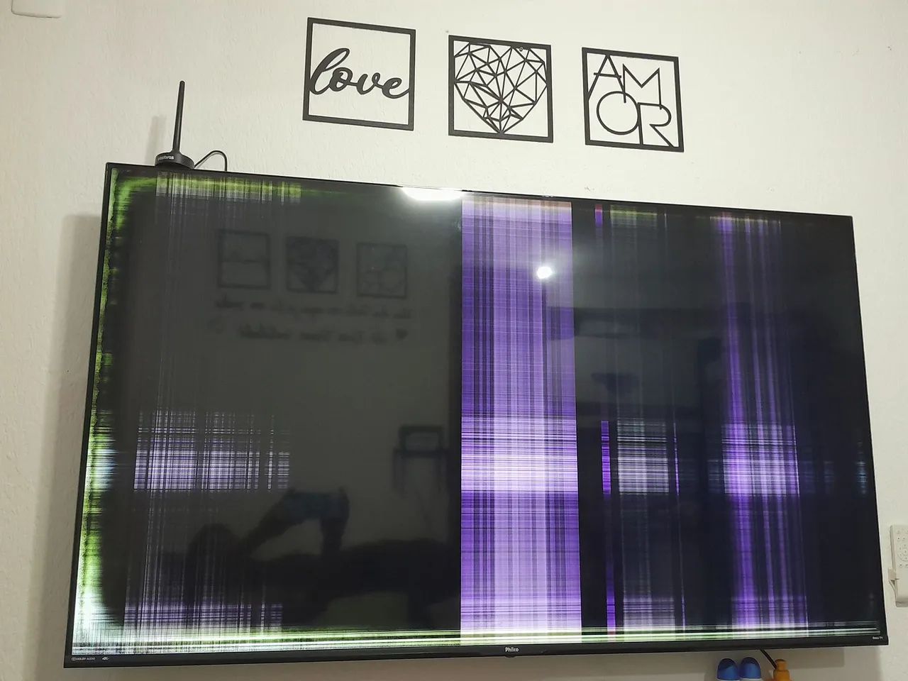 Vendo TV 58' com defeito 