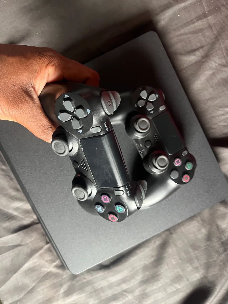 Vendo ps4 slim  - Foto 3