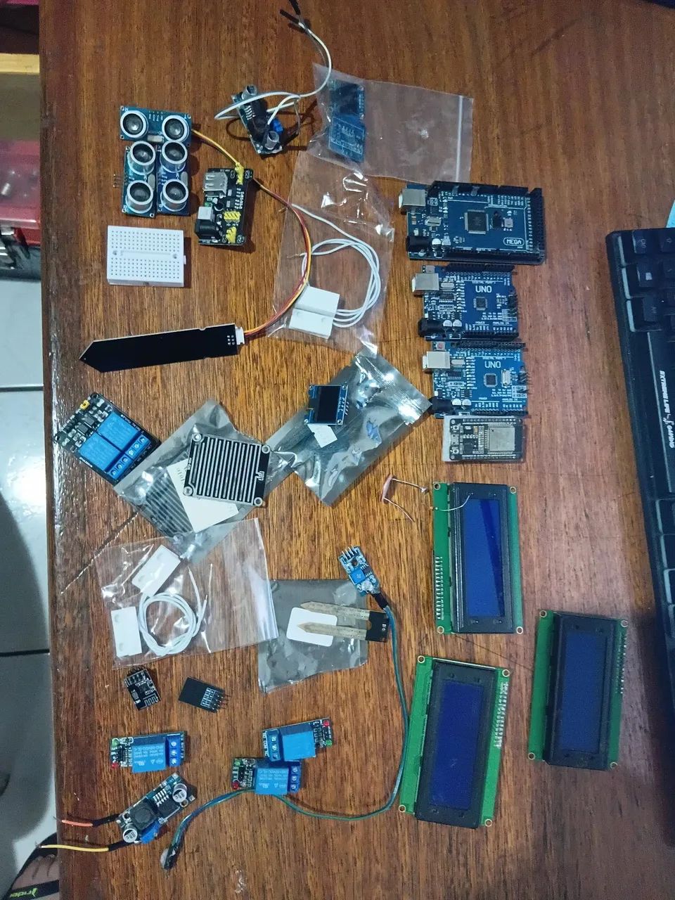 Kit completo de eletrônica e programação com microcontroladores e sensores. - Foto 2