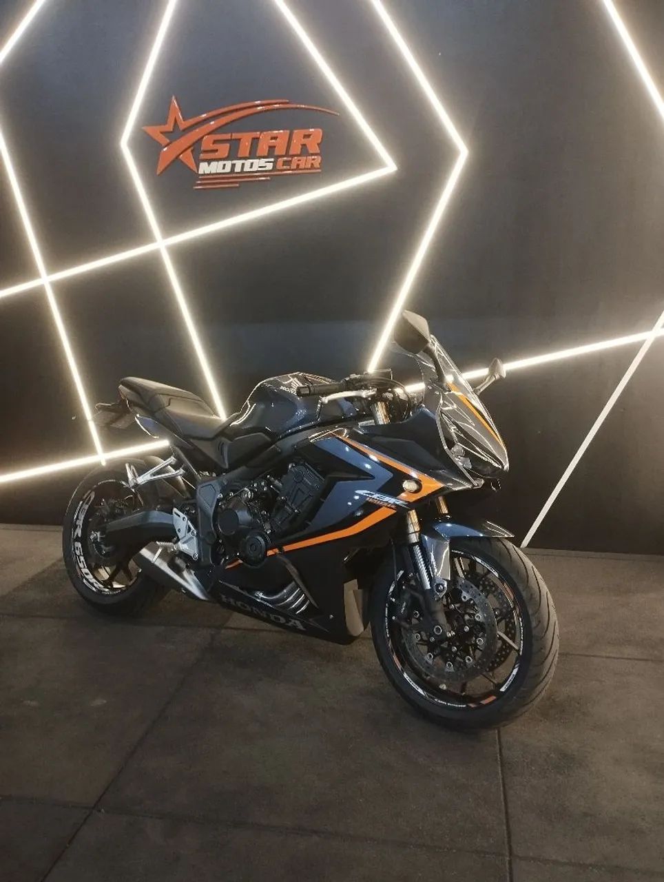 CBR 650 R 2021