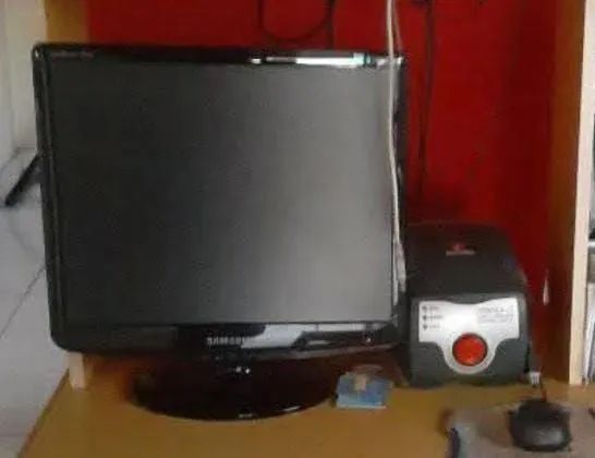 colchão, tv , cadeira, sim, computador , microondas  - Foto 5