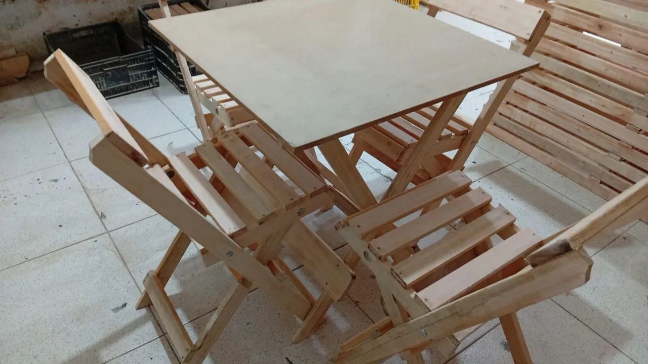 Kit mesa e cadeiras dobrável  - Foto 4