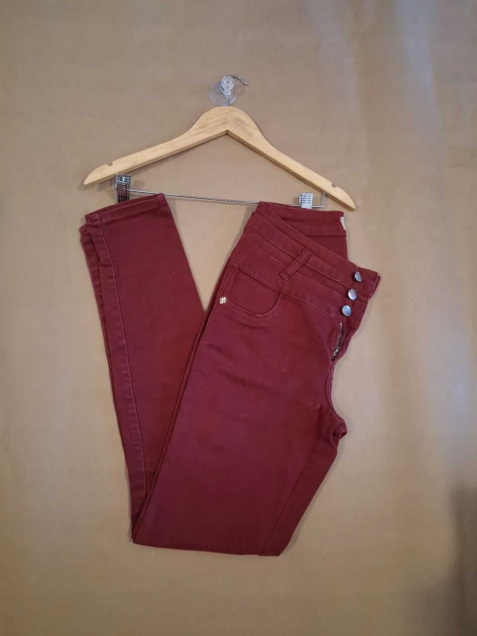 Calça Marsala 38