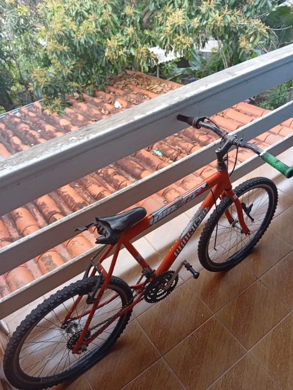 Bicicleta laranja aro vinte quatro - Foto 2