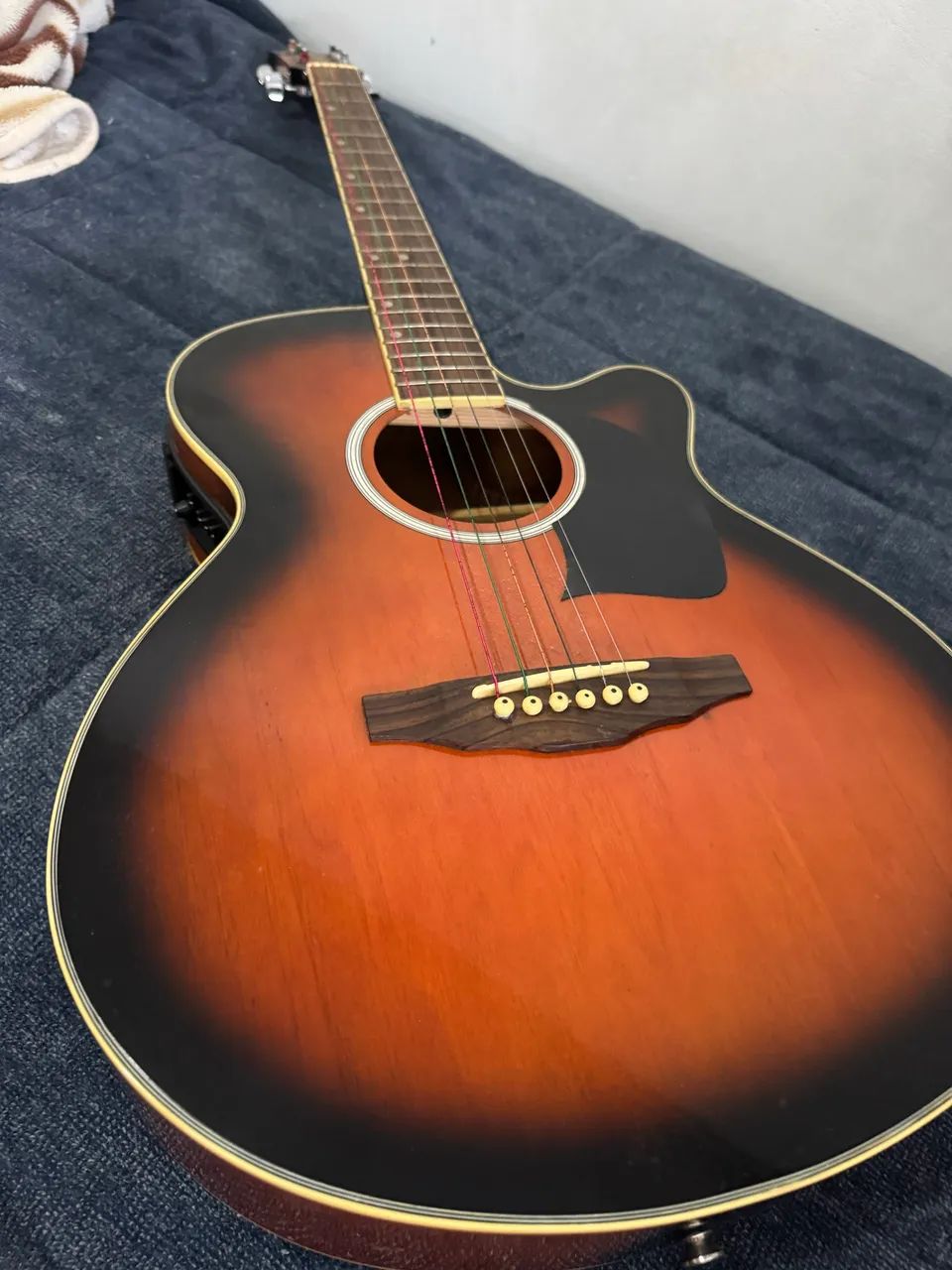 Violão elétrico