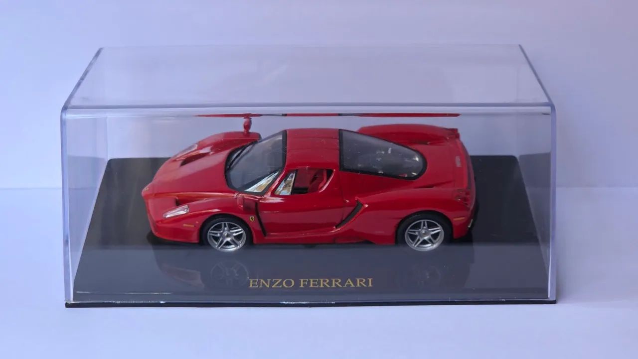 Miniatura IXO Ferrari Enzo 1:43 Ferrari Collection - Hobbies e