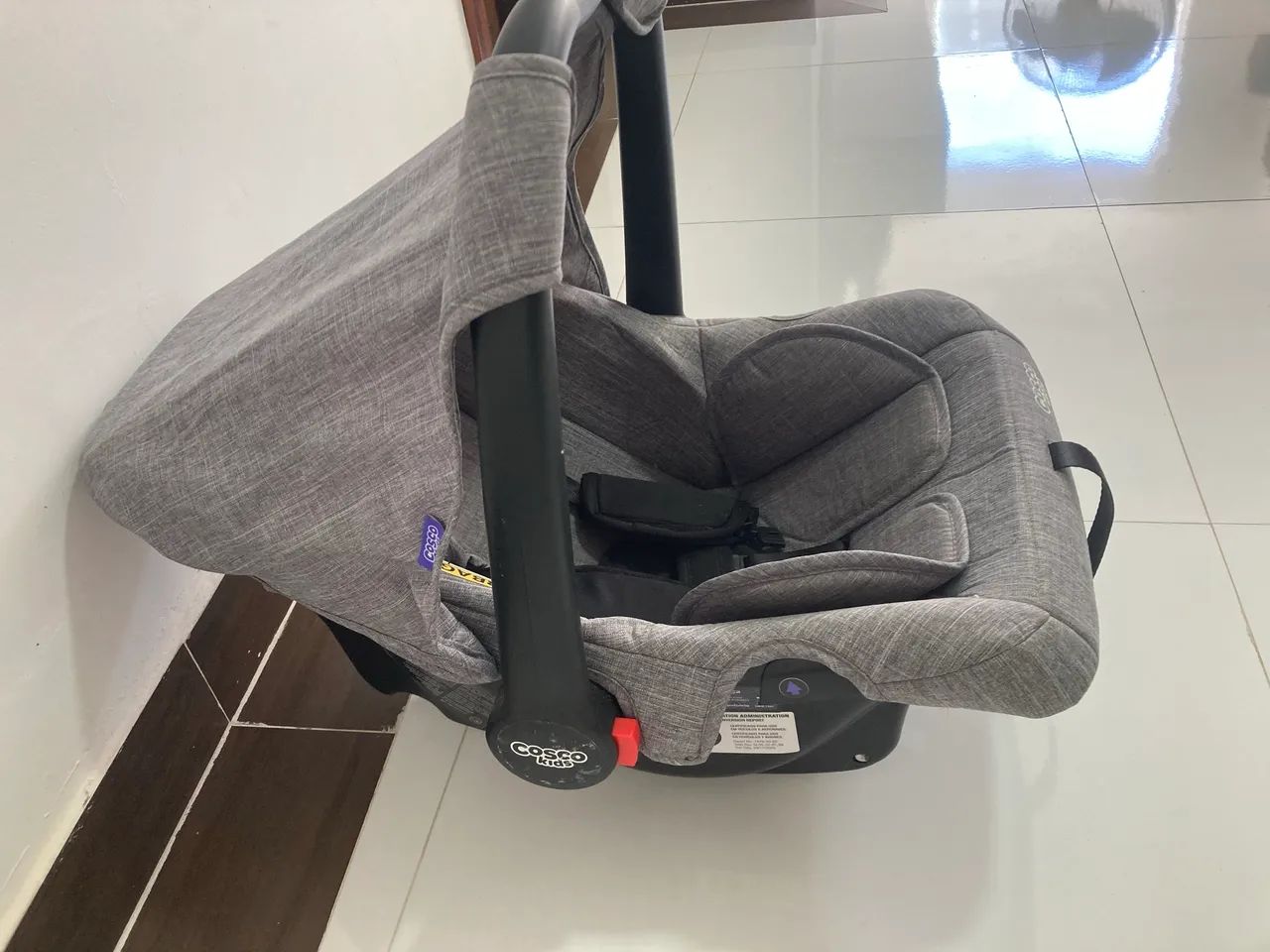 Vende-se Bebe Conforto 0-13 Kg Universal  - Foto 3